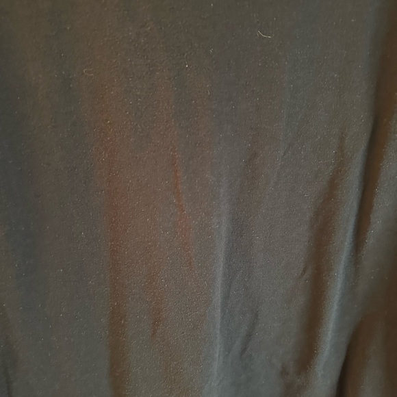 💚4/$10 Women's Black V-Neck Top - Picture 2 of 4